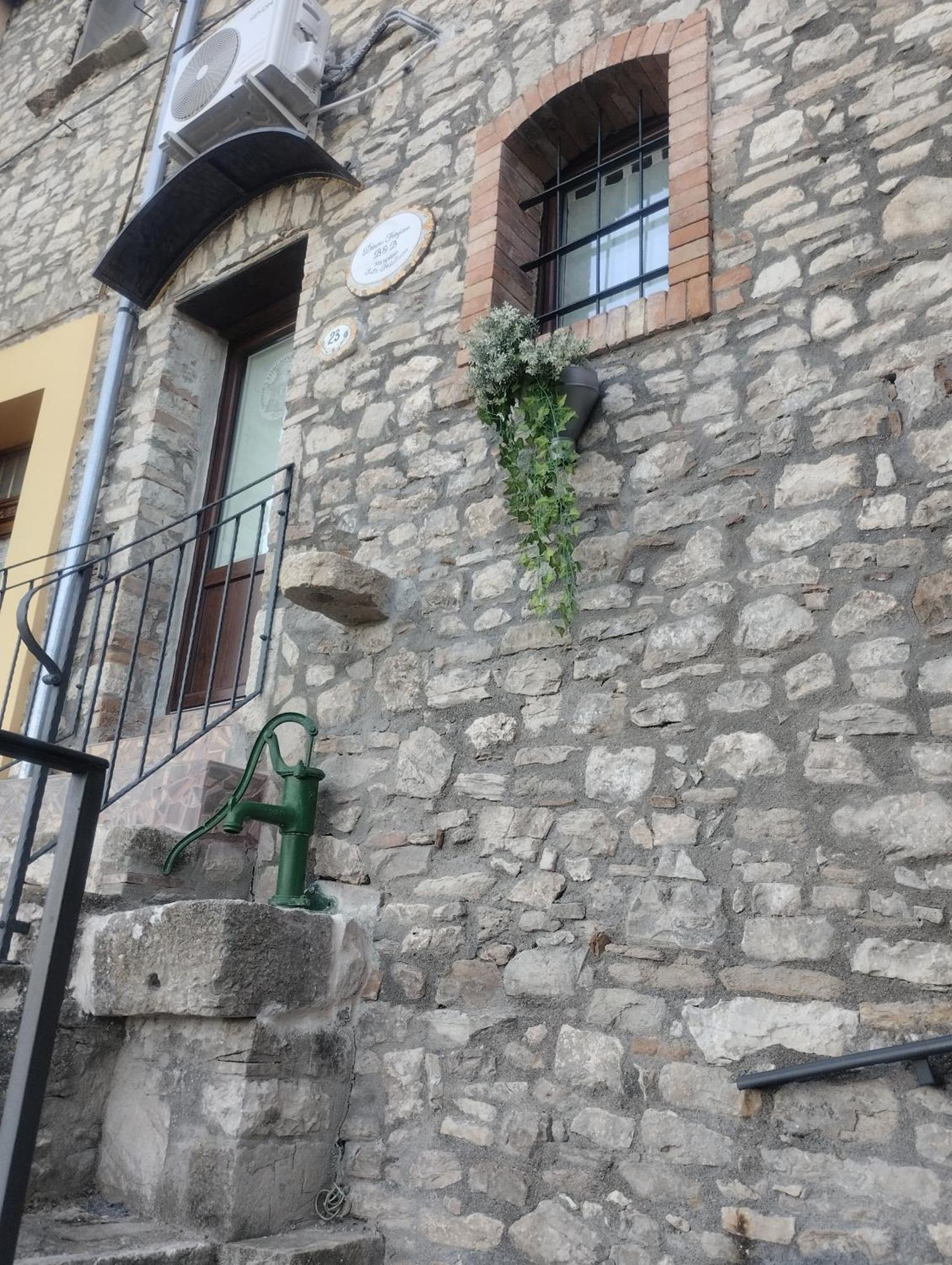Dimora Forgione B&B - Pietrelcina Eksteriør billede